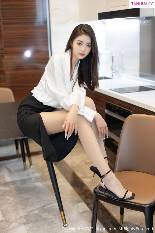 可乐Vicky  [XiuRen]高清写真图 2022.04.14 No.4869 可樂Vicky第31张图片